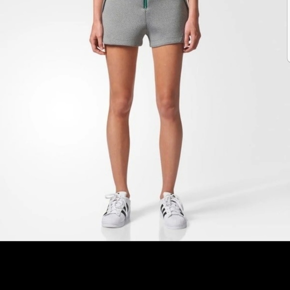 Adidas shorts - Picture 4 of 7